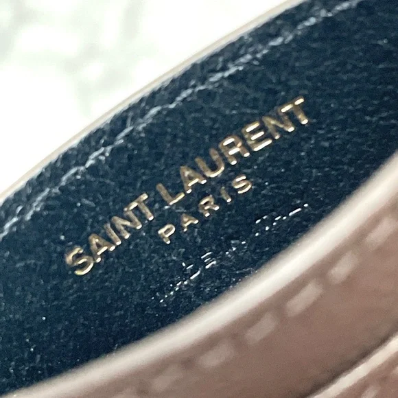 ❌SOLD❌ Saint Laurent YSL Card Holder Dusty Beige Grain de Poudre - Picture 14 of 16